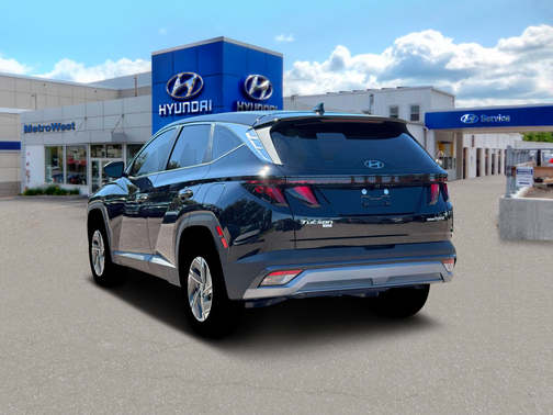 Ash Black 2026 Hyundai TUCSON Hybrid Blue SE