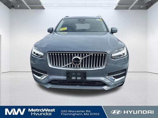 2023 Volvo XC90 B6 Ultimate 7-Seater