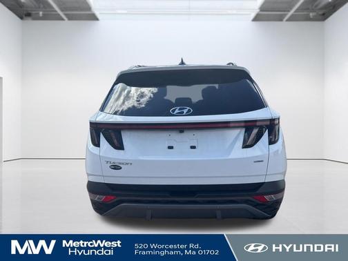 White Pearl 2024 Hyundai TUCSON Limited