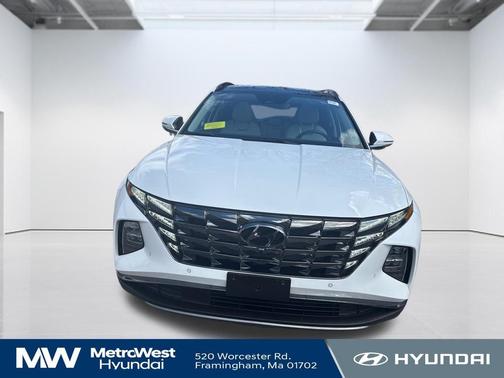 White Pearl 2024 Hyundai TUCSON Limited