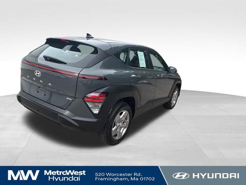 Ecotronic Gray Pearl 2024 Hyundai KONA SE