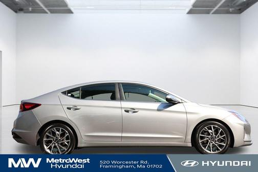 2020 Hyundai ELANTRA Limited