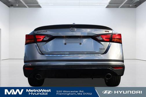 2023 Nissan Altima SR Intelligent AWD