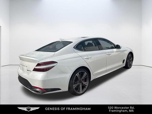 Uyuni White 2025 Genesis G70 3.3T AWD Sport Advanced