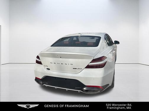 Uyuni White 2025 Genesis G70 3.3T AWD Sport Advanced