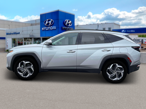 Shimmering Silver 2024 Hyundai TUCSON Plug-In Hybrid Limited