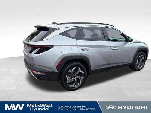 Shimmering Silver 2024 Hyundai TUCSON Plug-In Hybrid Limited