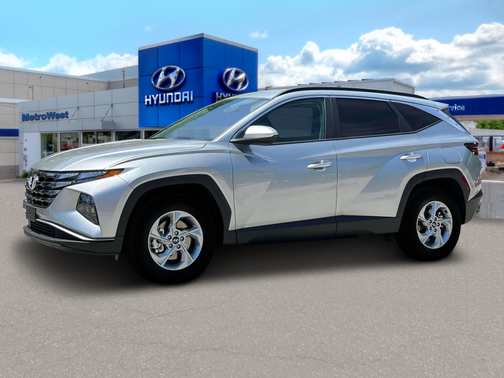 Shimmering Silver 2024 Hyundai TUCSON SEL