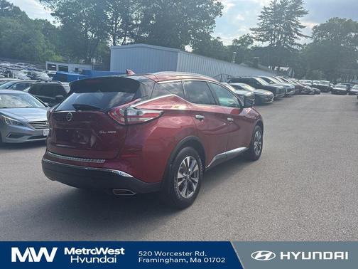 Cayenne Red Metallic 2017 Nissan Murano SL