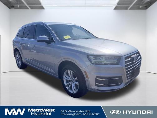 2019 Audi Q7 45 Premium Plus