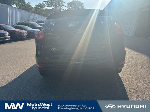 Shadow Black 2018 Ford Focus SE