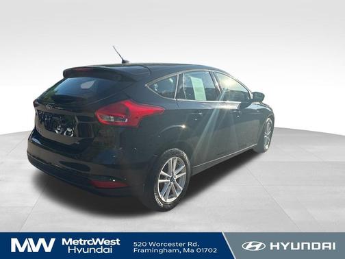 Shadow Black 2018 Ford Focus SE