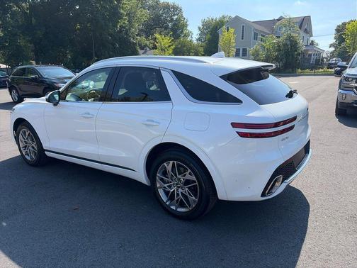 Uyuni White 2025 Genesis GV70 2.5T AWD
