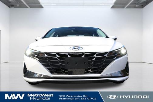 2021 Hyundai ELANTRA Limited