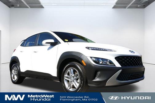 2023 Hyundai KONA SE