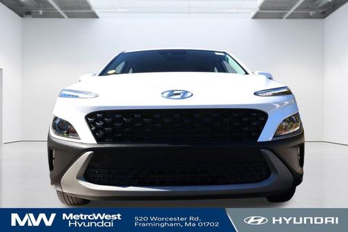 2023 Hyundai KONA SE