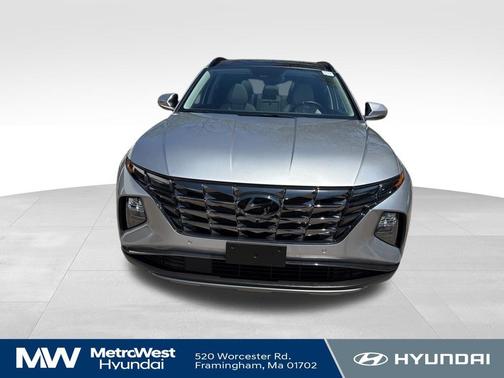 Shimmering Silver 2024 Hyundai TUCSON Limited