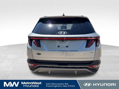 Shimmering Silver 2024 Hyundai TUCSON Limited