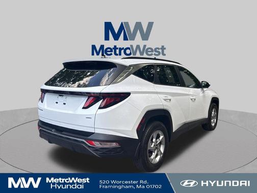 White Pearl 2024 Hyundai TUCSON SEL