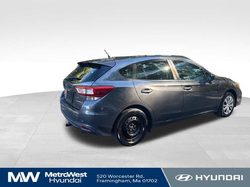 Magnetite Gray Metallic 2018 Subaru Impreza 2.0i