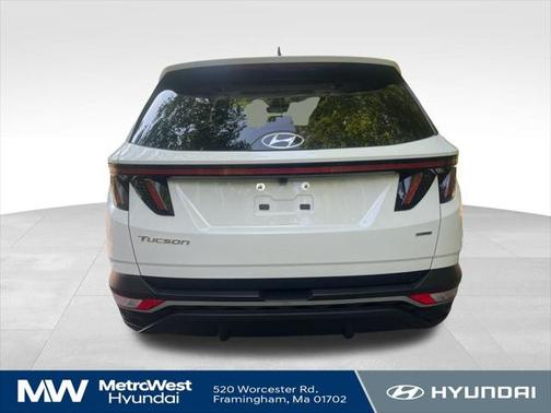 2024 Hyundai TUCSON SEL
