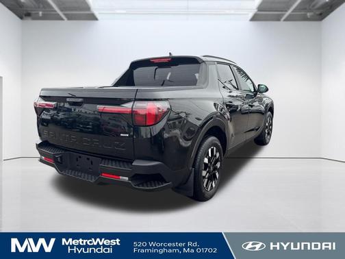 Phantom Black 2025 Hyundai SANTA CRUZ SEL Activity