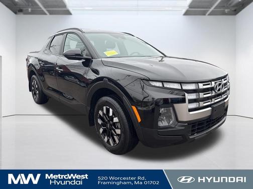 Phantom Black 2025 Hyundai SANTA CRUZ SEL Activity