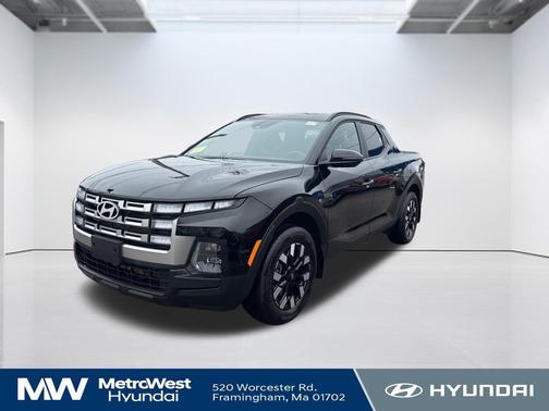 Phantom Black 2025 Hyundai SANTA CRUZ SEL Activity