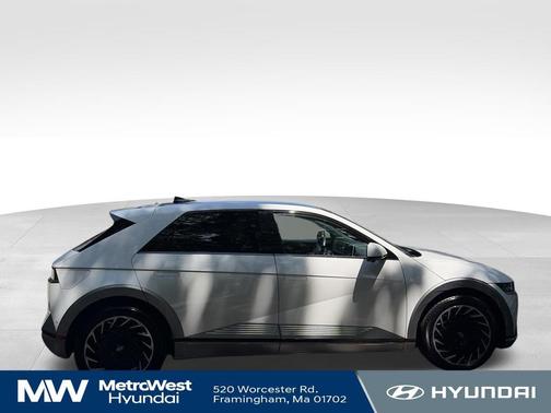 Atlas White 2024 Hyundai IONIQ 5 Limited