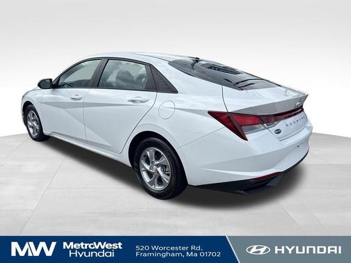 Serenity White Pearl 2023 Hyundai ELANTRA SE