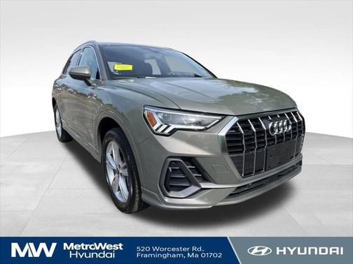 2024 Audi Q3 45 S line Premium Plus