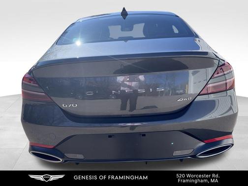 Makalu Gray 2025 Genesis G70 2.5T AWD