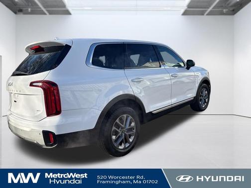 2024 Kia Telluride LX