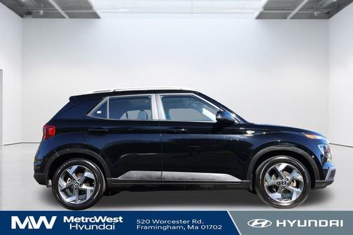 2023 Hyundai VENUE SEL