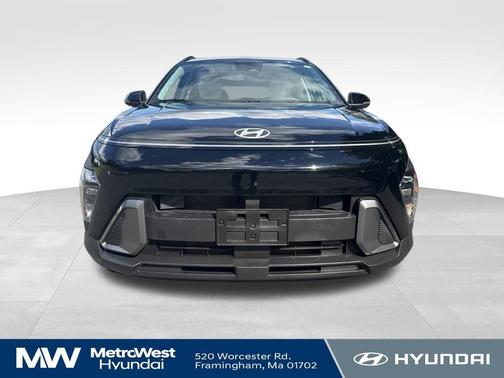 Abyss Black Pearl 2024 Hyundai KONA SEL