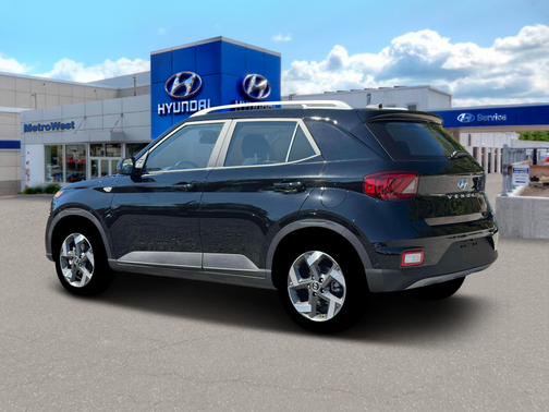 Onyx Black 2026 Hyundai VENUE SEL