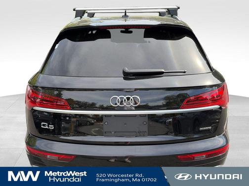Mythos Black Metallic 2021 Audi Q5 Prestige 55 TFSI e quattro S tronic