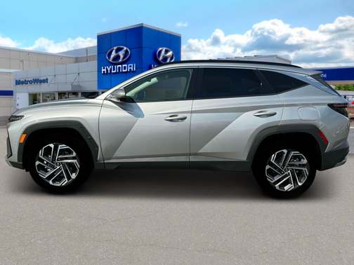 Shimmering Silver 2025 Hyundai TUCSON Limited