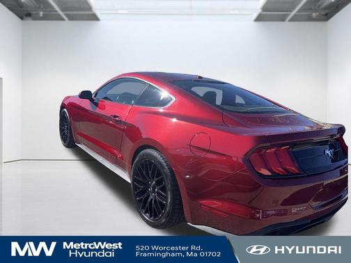 2019 Ford Mustang EcoBoost