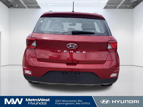 2023 Hyundai VENUE Limited