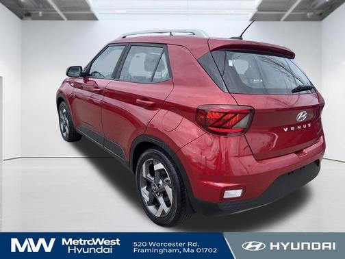 2023 Hyundai VENUE Limited