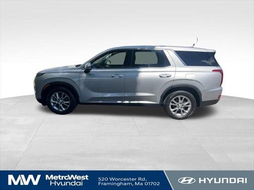 2022 Hyundai PALISADE SE