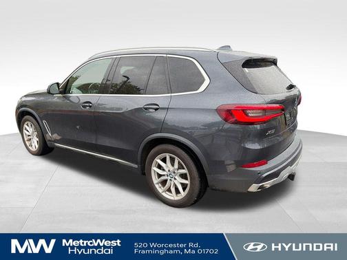Arctic Gray Metallic 2021 BMW X5 xDrive40i