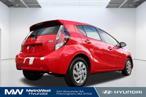 2015 Toyota Prius c Four