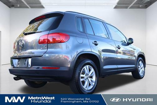 2016 Volkswagen Tiguan S