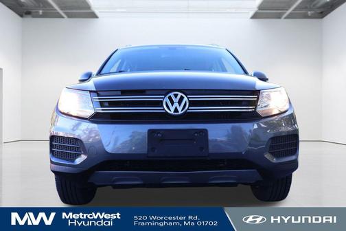 2016 Volkswagen Tiguan S
