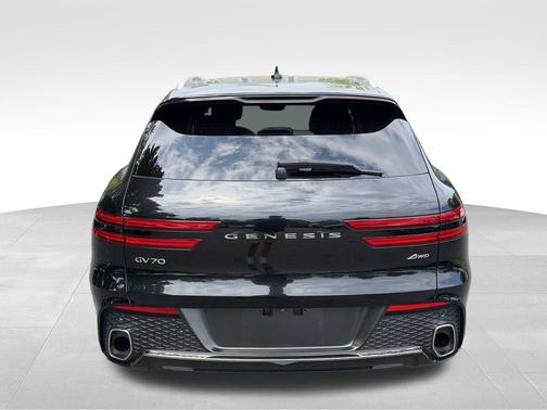 Vik Black 2023 Genesis GV70 2.5T AWD