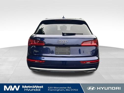 Navarra Blue Metallic 2020 Audi Q5 45 Premium Plus