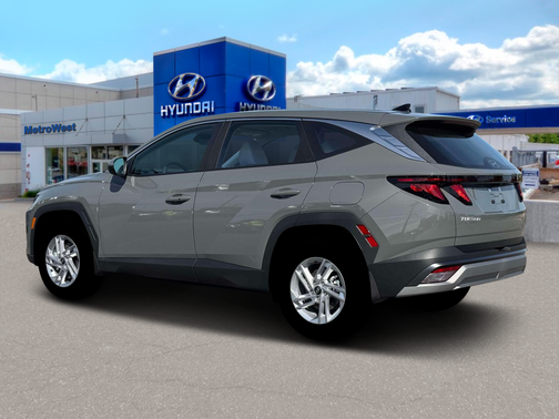 Hampton Gray 2026 Hyundai TUCSON SE