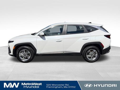 Serenity White Pearl 2025 Hyundai TUCSON SE